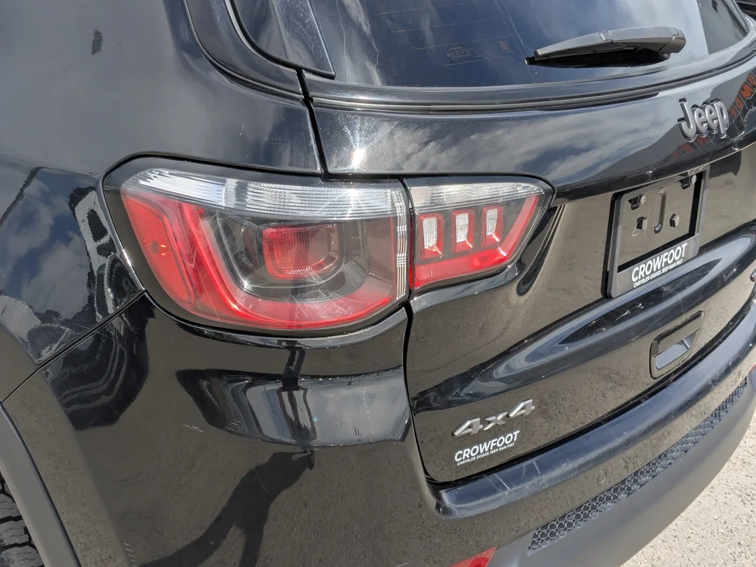 Certified Used 2024 Black Jeep Trailhawk - - 4x4 - Sun & Sound Group - Dual Pane Sunroof - Leather - NAV & More! image 11