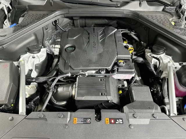 New 2027 Blue Genesis 2.5T Select image 24