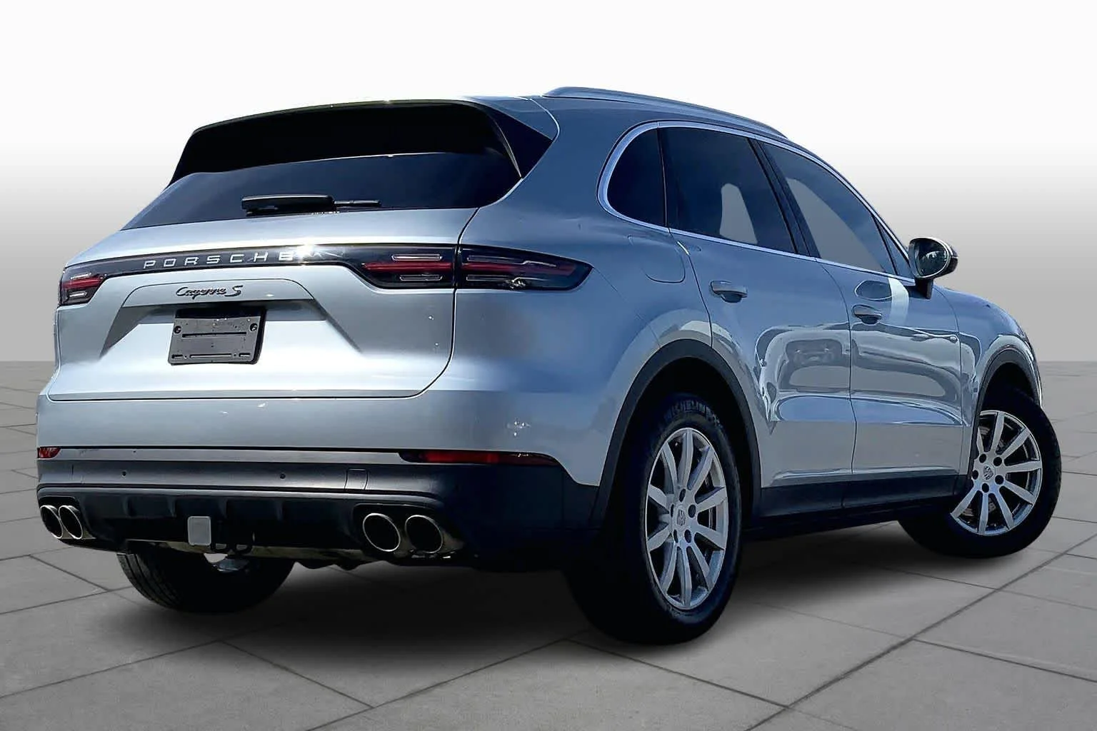 Used 2020 Dolomite Silver Metallic Porsche S image 22