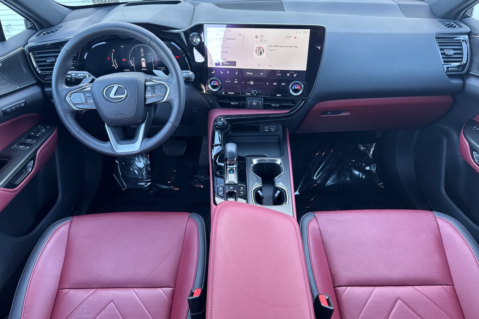 2024 Lexus NX 350 - Photo 13