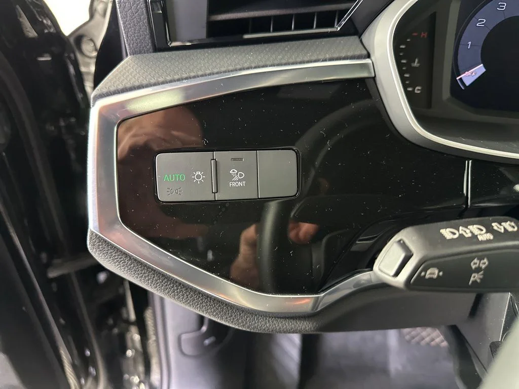 Used 2025 Black Audi Premium Plus image 20