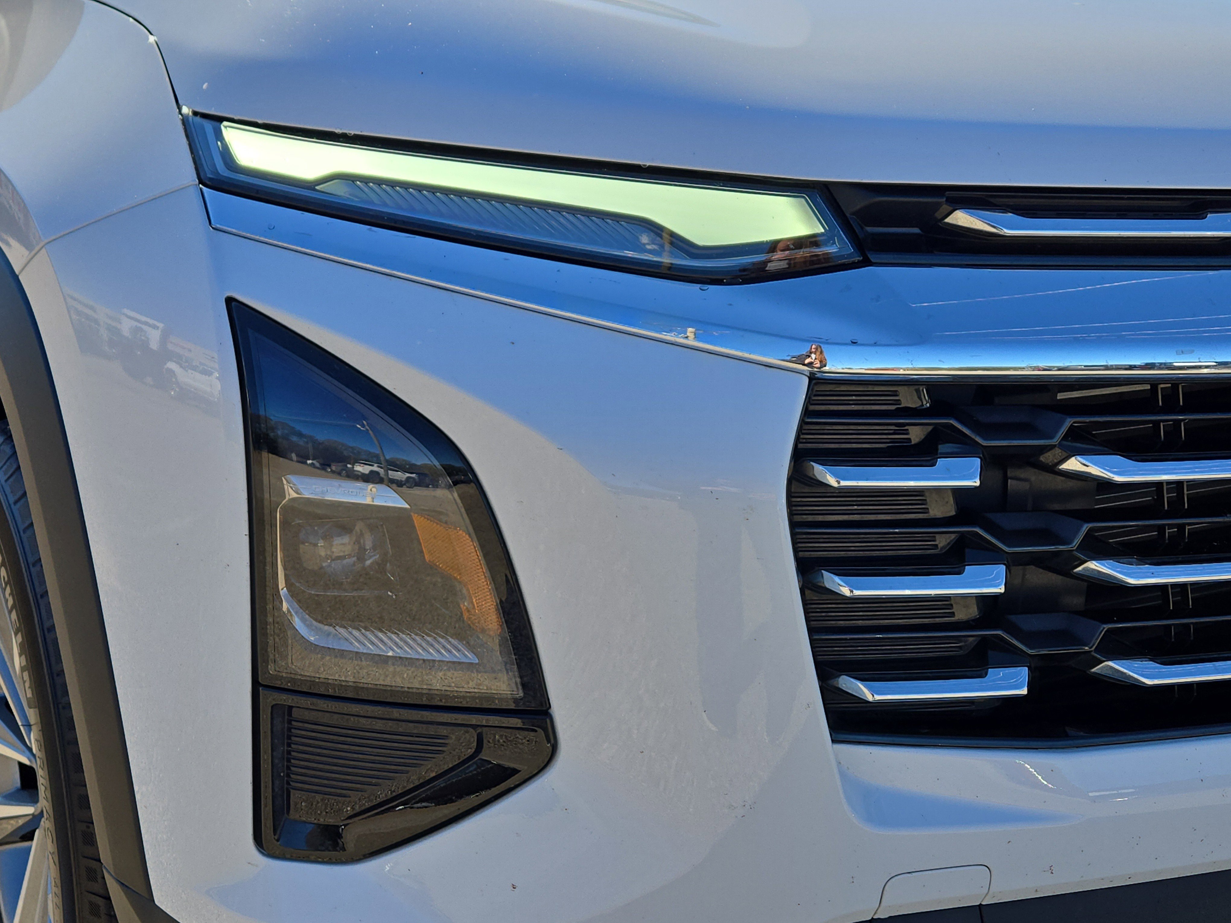 2025 Chevrolet Equinox LT - Photo 3