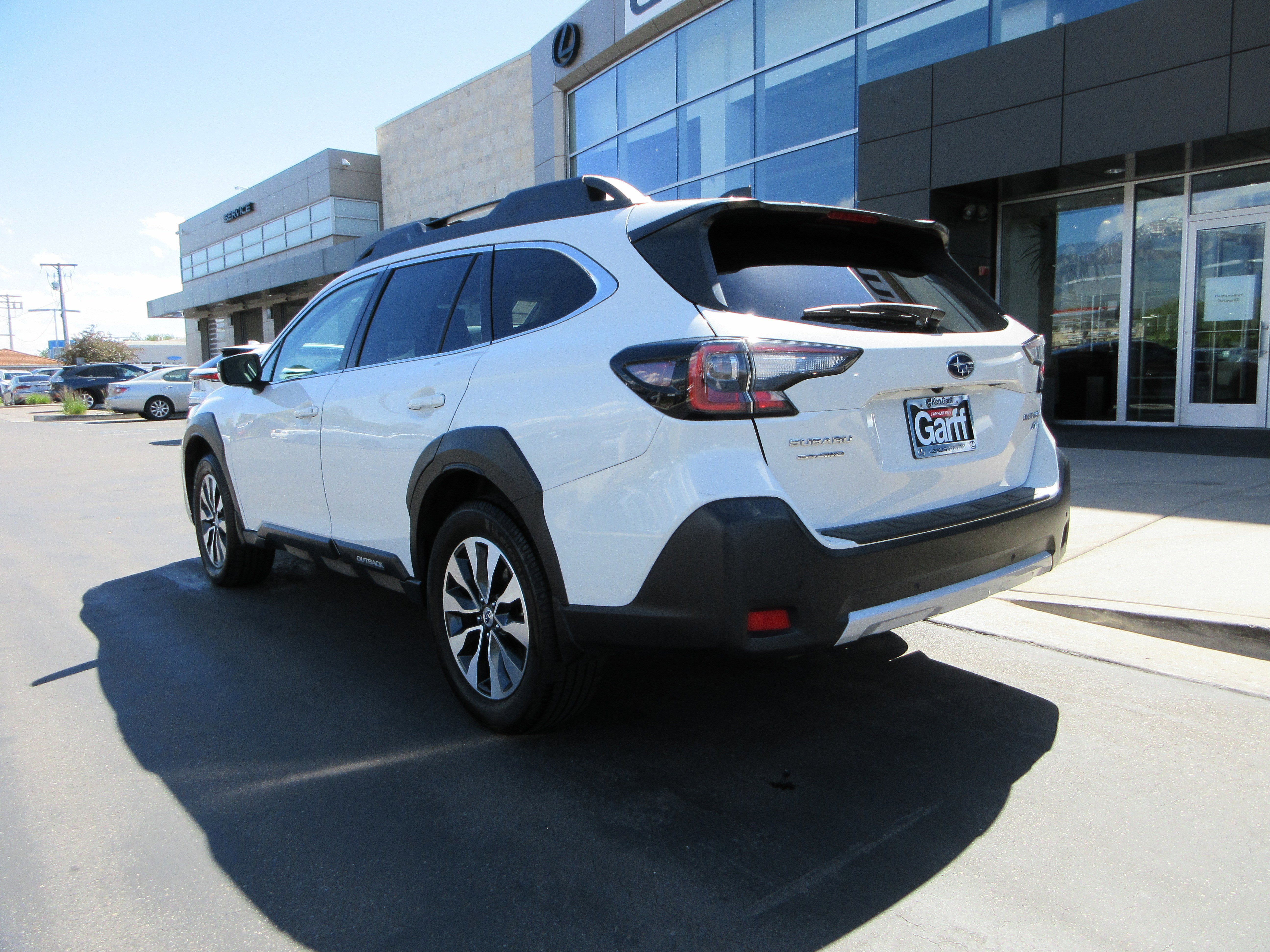 Used 2023 Crystal White Pearl Subaru Limited XT image 5