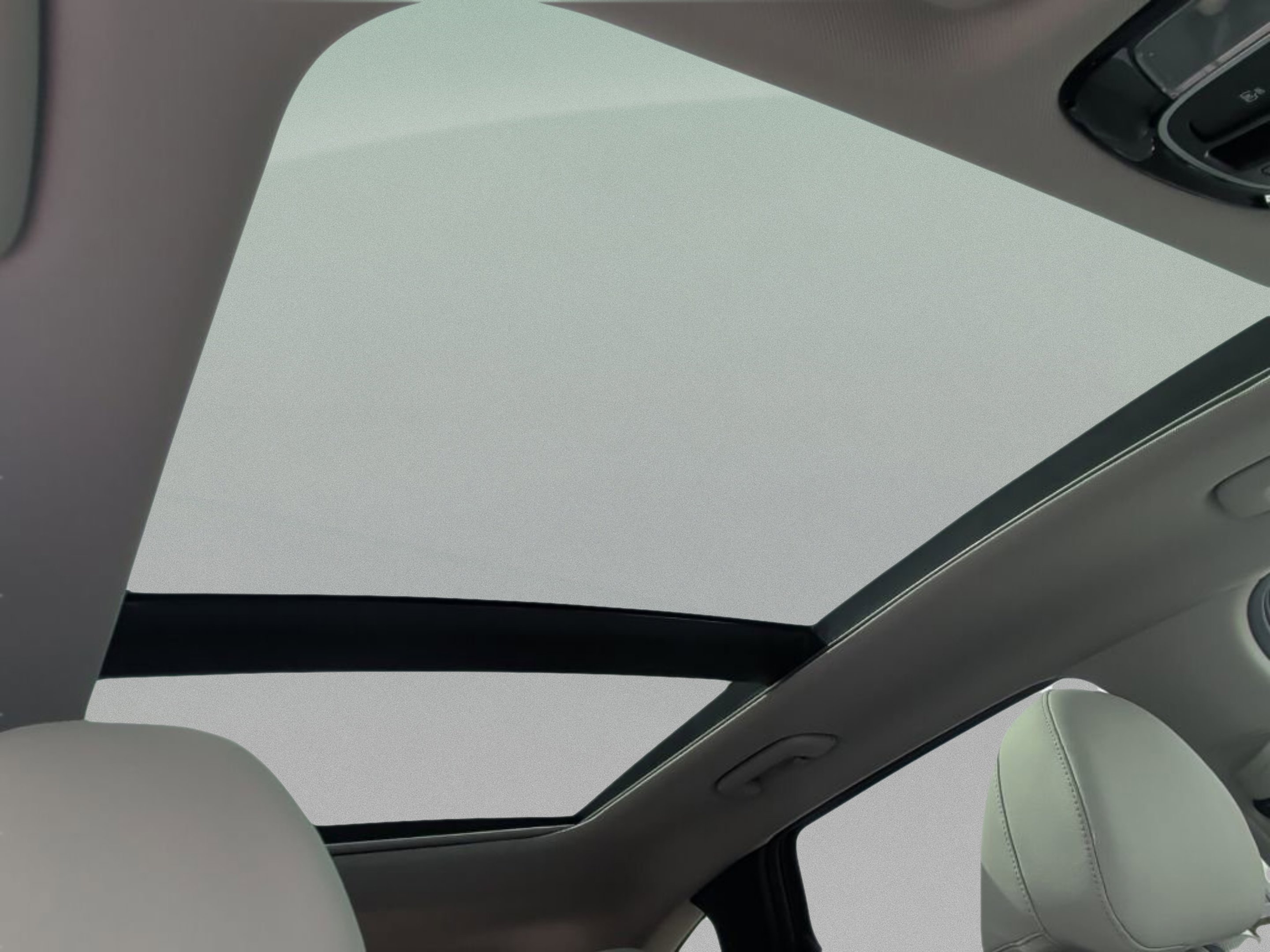 New 2026 Rockwood Green Hyundai Limited image 37