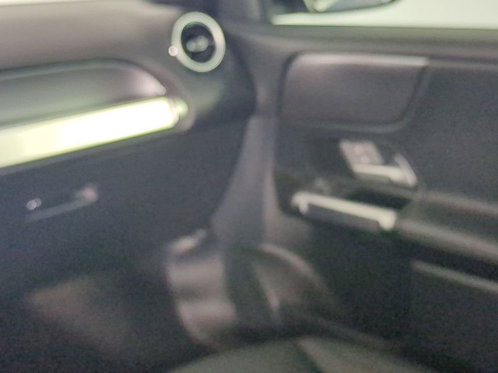 2022 Mercedes-Benz GLB Base - Photo 19