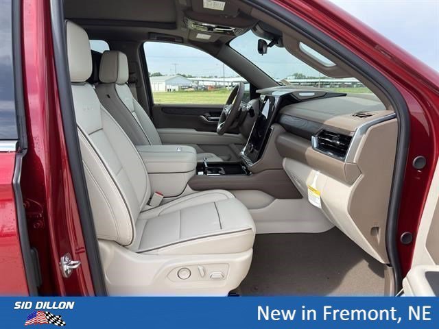 2026 GMC Yukon XL Denali - Photo 18