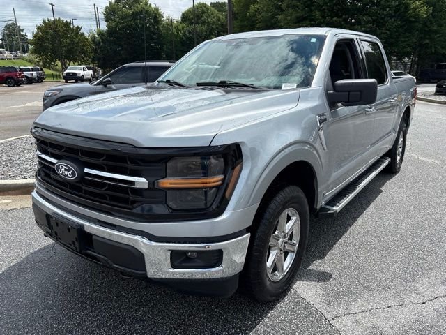 Used 2025 Silver Ford XLT image 4