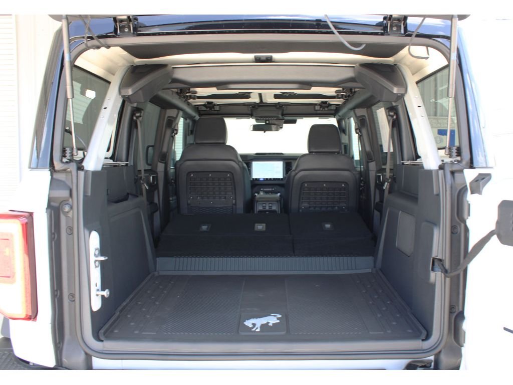 New 2026 Avalanche Gray Ford Big Bend image 19