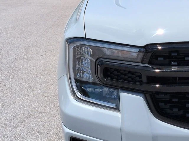 New 2026 Avalanche Ford XLT image 10