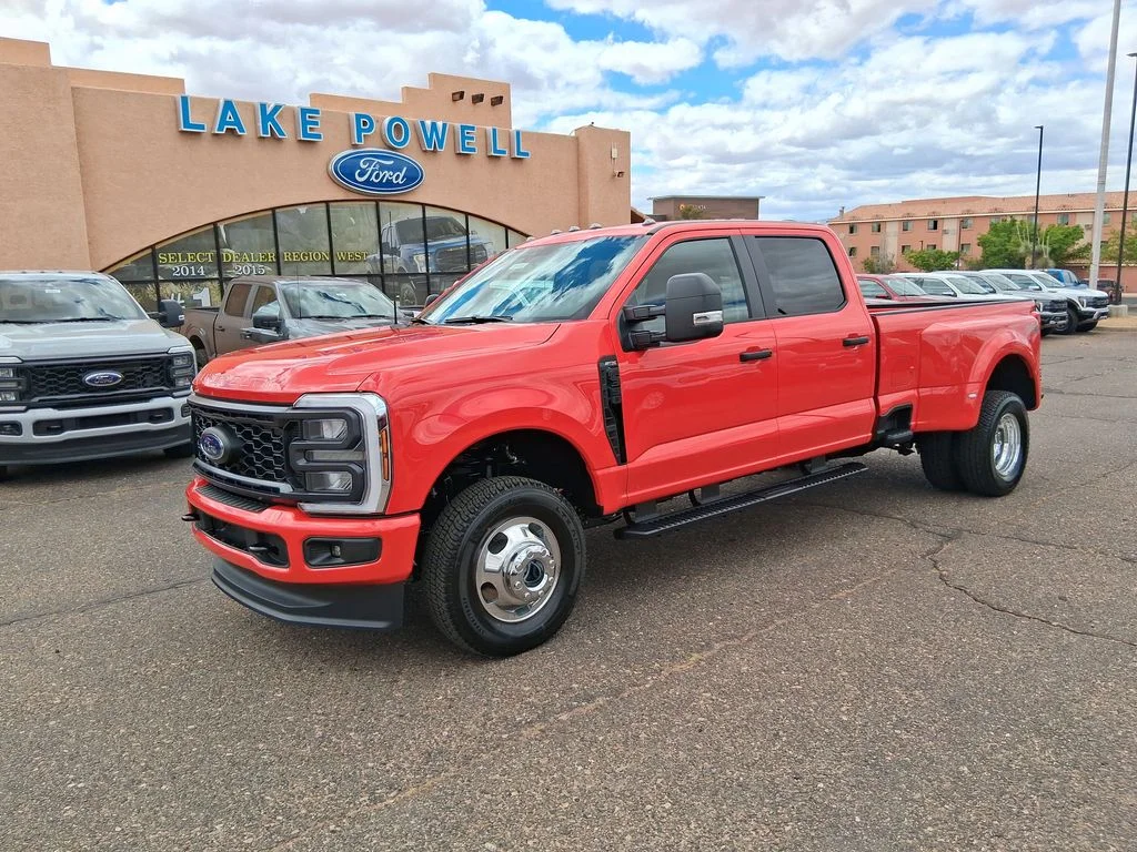 2026 Ford F-350 XL 4x4 Crew Cab 8' Box DRW's photo