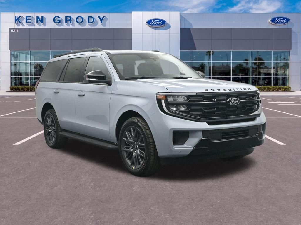 2026 Ford Expedition Platinum 4x4's photo