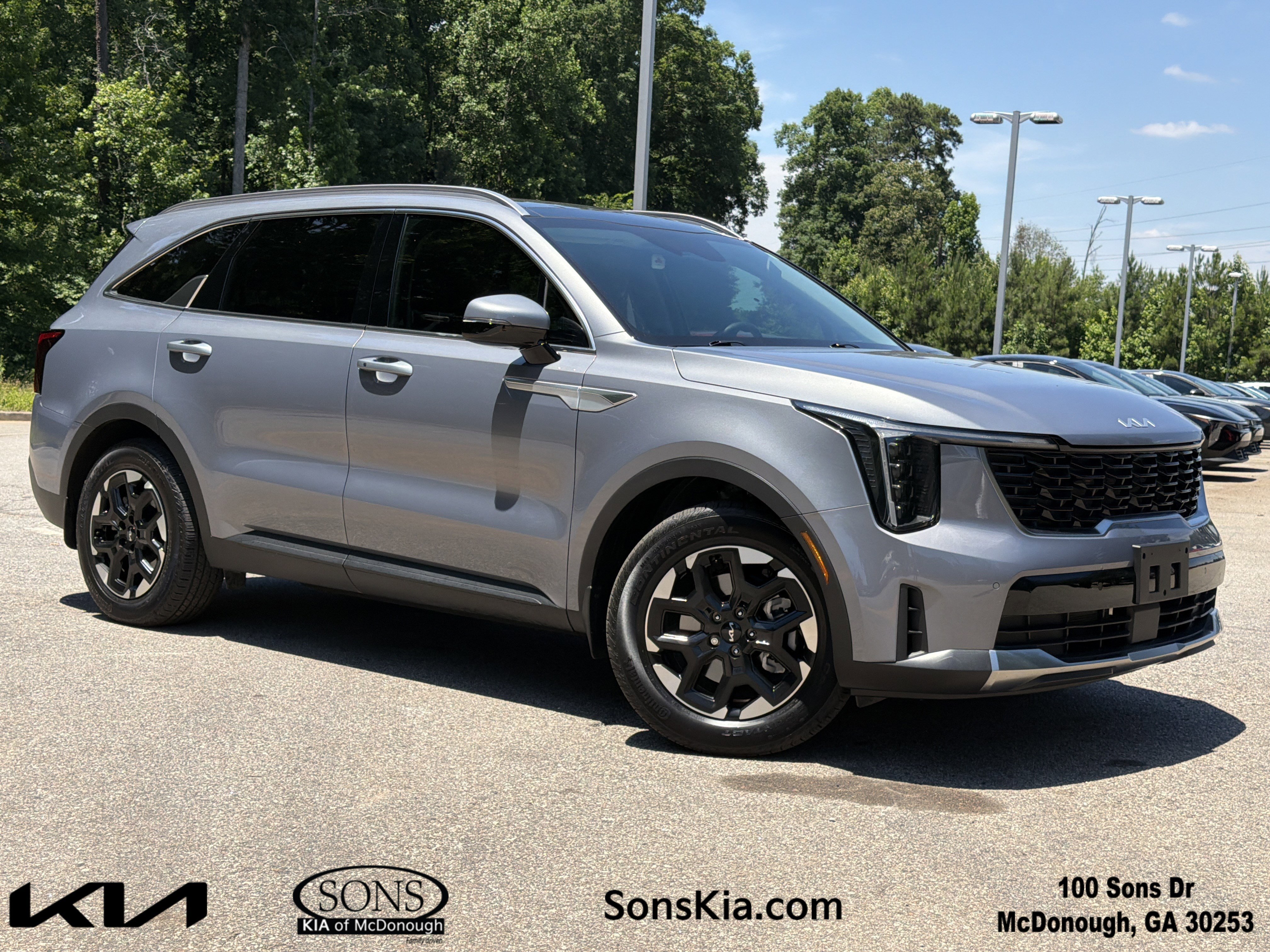 2025 Kia Sorento S AT's photo
