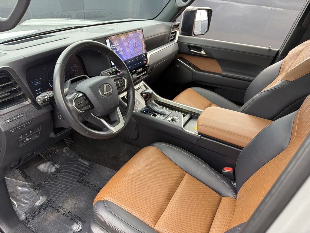 Used 2024 Gray Lexus 550 Luxury+ image 11