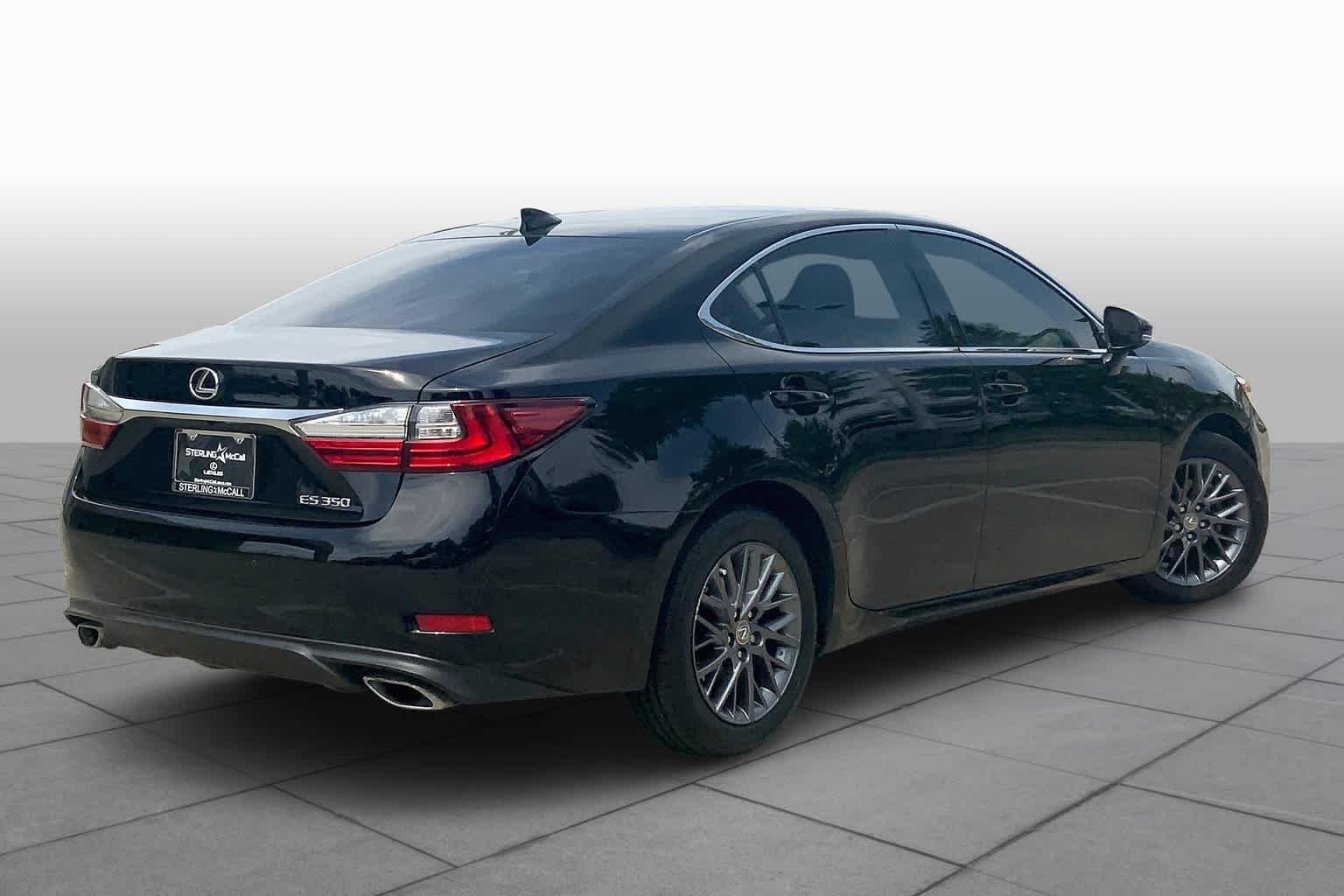 Used 2018 Obsidian Lexus  image 12