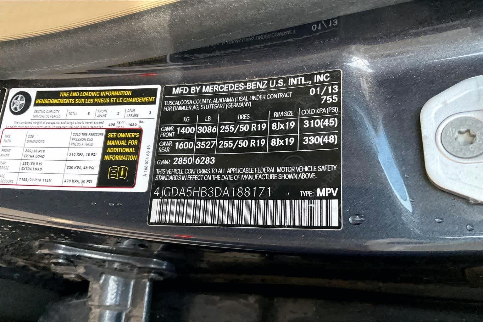 Used 2013 Black Mercedes-Benz ML 350 image 29