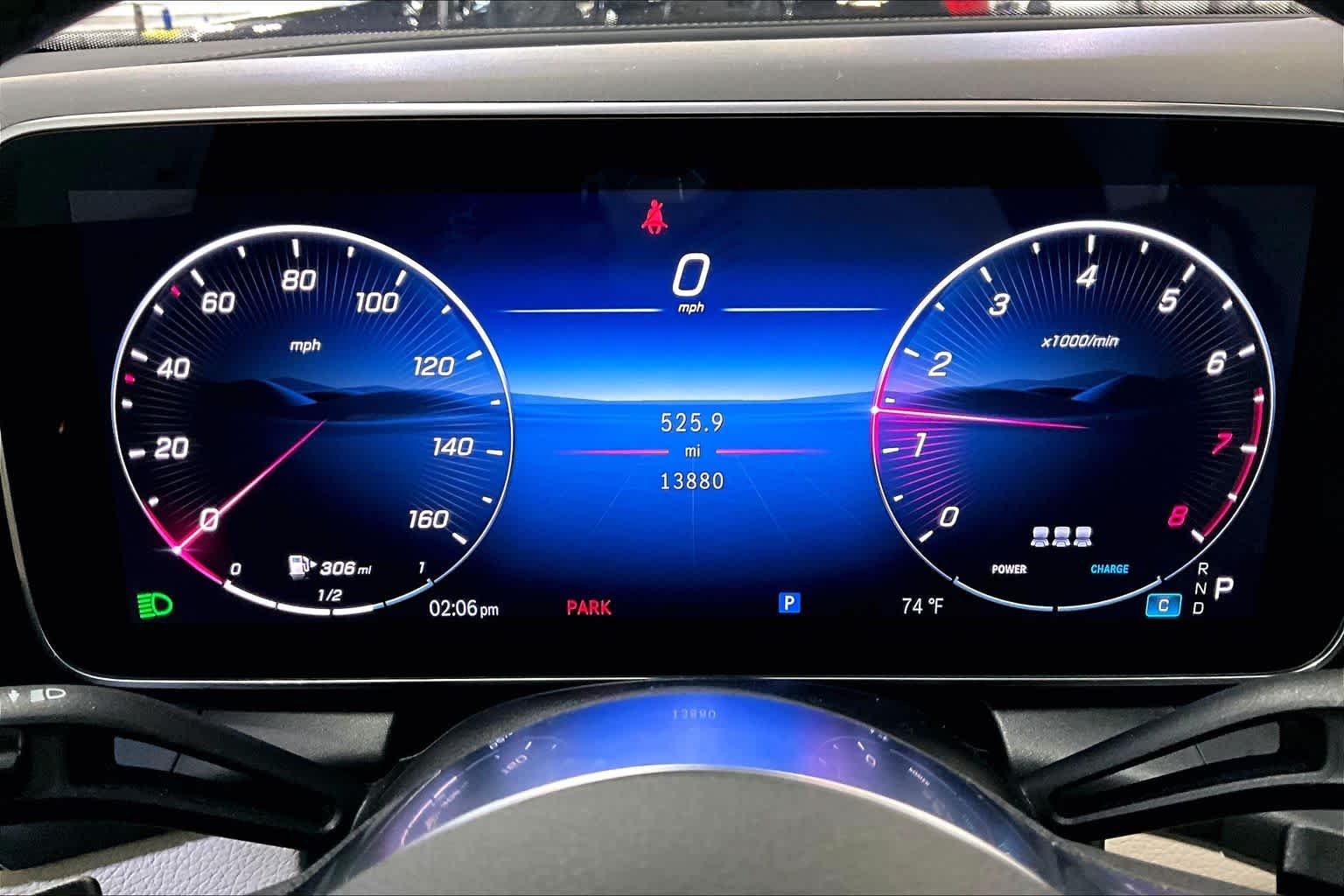 Certified Used 2025 Polar White Mercedes-Benz GLC 300 image 26