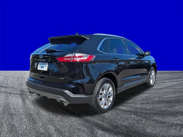 Certified Used 2022 Agate Black Metallic Ford Titanium image 4