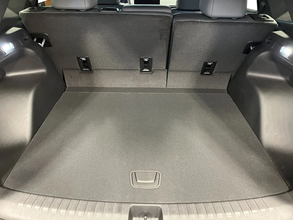 New 2026 Sonic Gray Pearl Honda Touring image 24