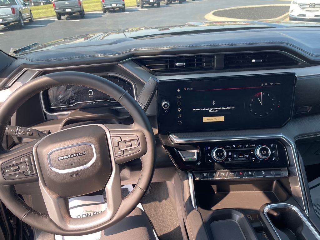 Used 2025 Black GMC Denali image 17
