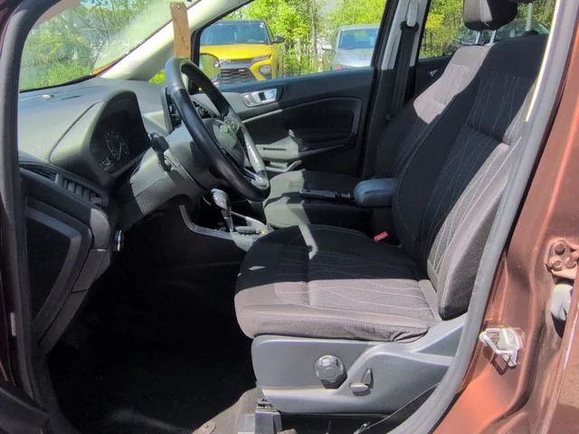 Used 2019 Brown Ford SE image 21