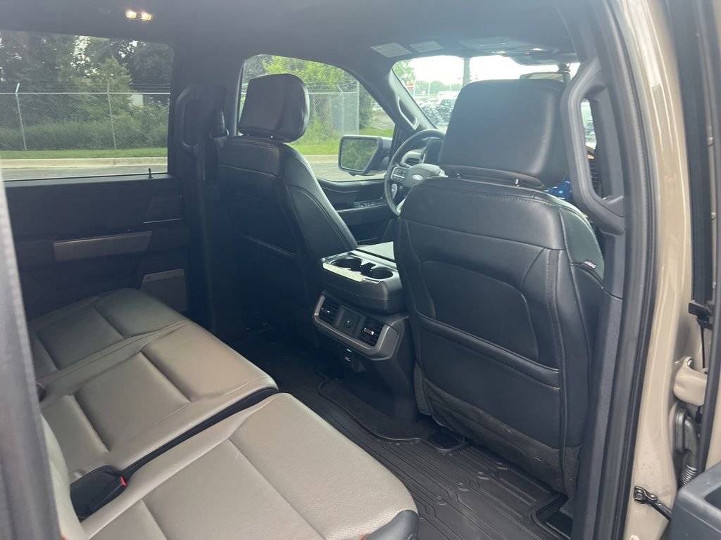 Used 2025 Gray Ford Lariat image 13
