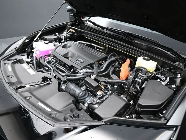 Used 2025 Black Toyota XLE image 12