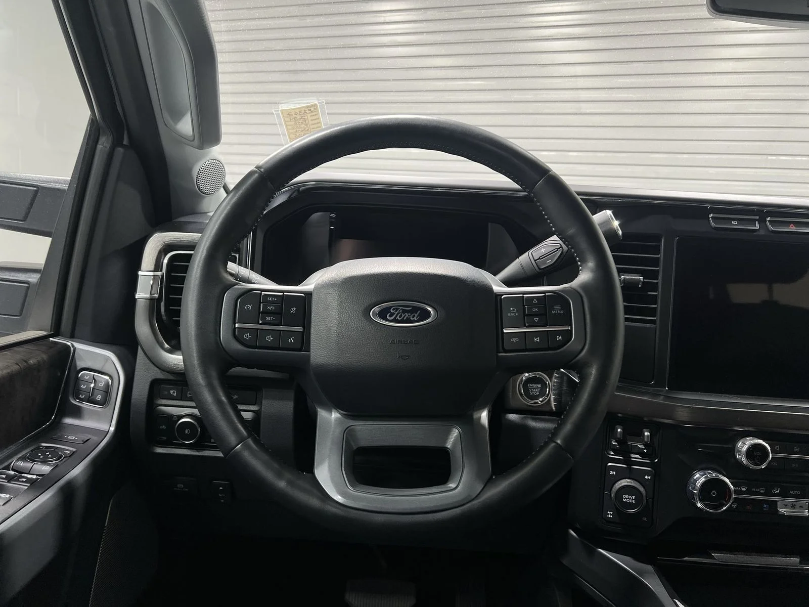 2024 Ford F-250 Super Duty Lariat - Photo 14