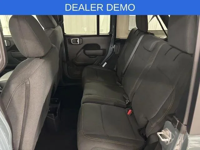 New 2026 Anvil Clear-Coat Exterior Paint Jeep Sport image 23