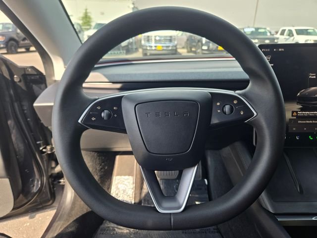 Used 2025  Tesla  image 20