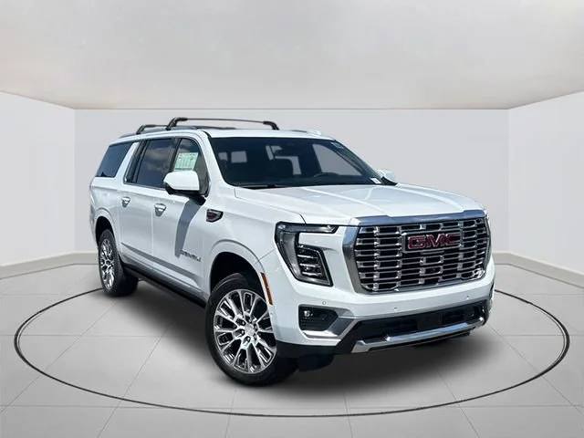 2026 GMC Yukon Denali AWD's photo