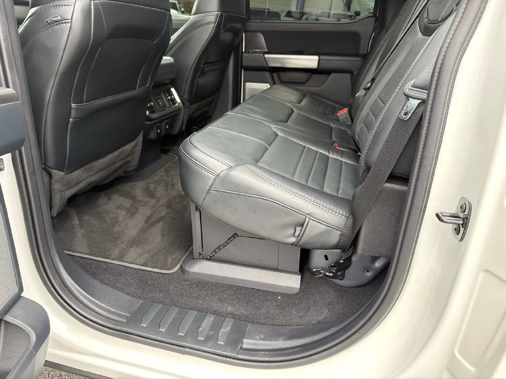 Used 2024 White Ford Platinum image 20