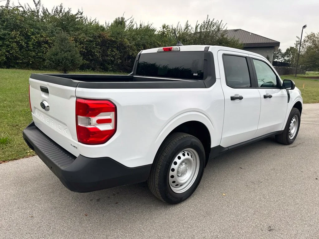 Certified Used 2023 Oxford White Ford XL image 11