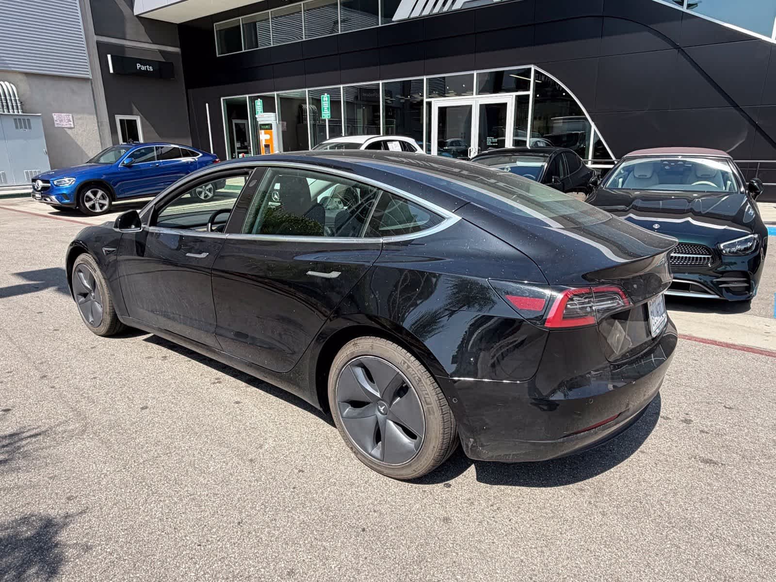 Used 2019 Solid Black Tesla Long Range image 3