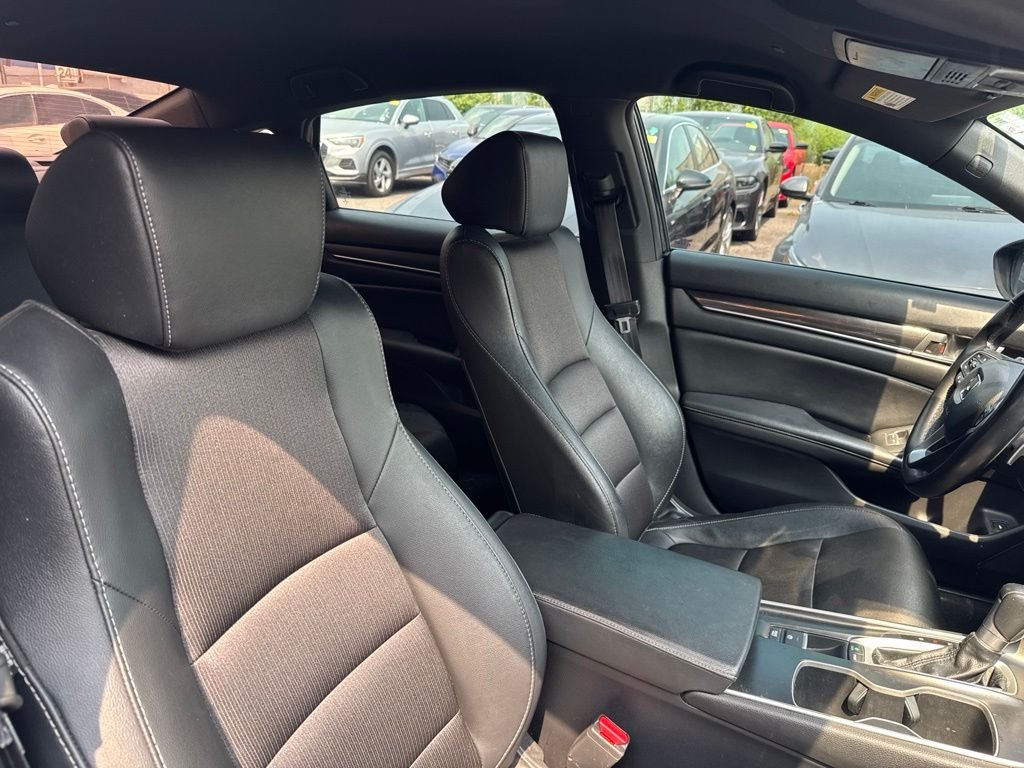 Used 2019 Black Honda Sport image 16