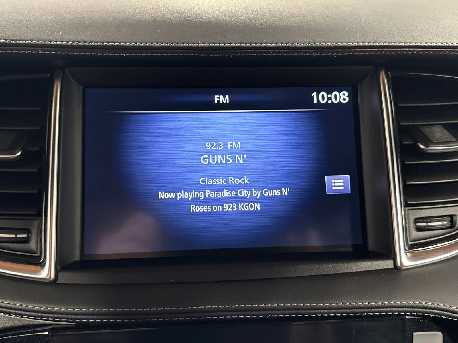 Certified Used 2025 Slate Gray INFINITI LUXE image 21