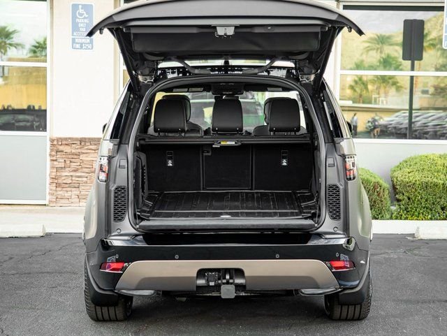 2026 Land Rover Discovery Tempest Edition - Photo 24