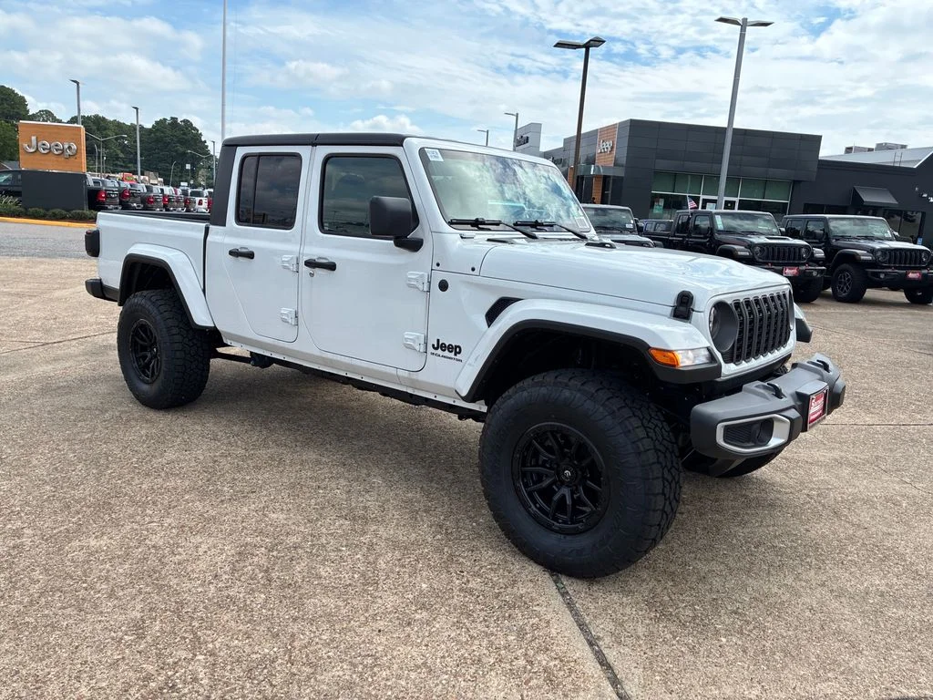New 2026 Bright White Clear-Coat Exterior Paint Jeep Sport S image 8