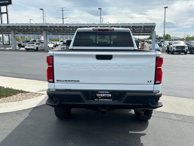 New 2026 Summit White Chevrolet LT image 22