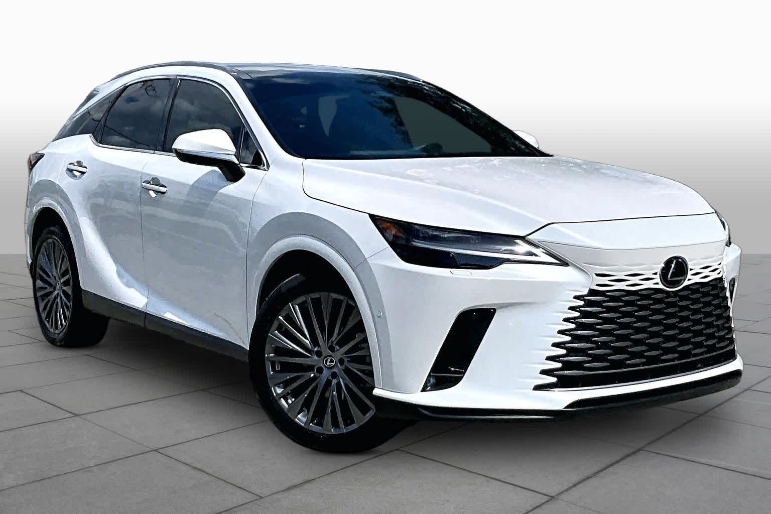 Used 2024 Eminent White Pearl Lexus Luxury image 3