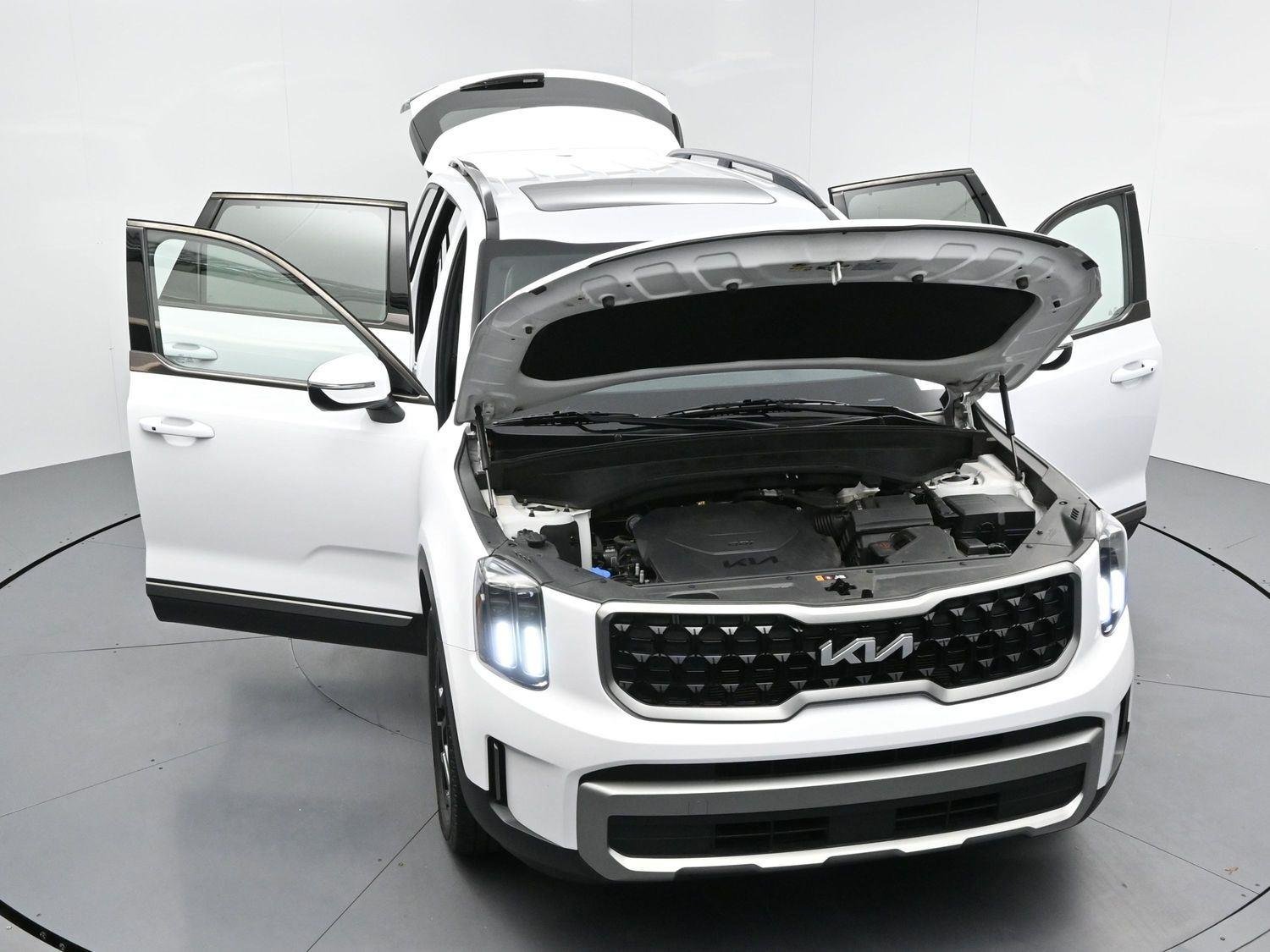 Used 2023 Glacial White Pearl Kia EX X-Line image 49