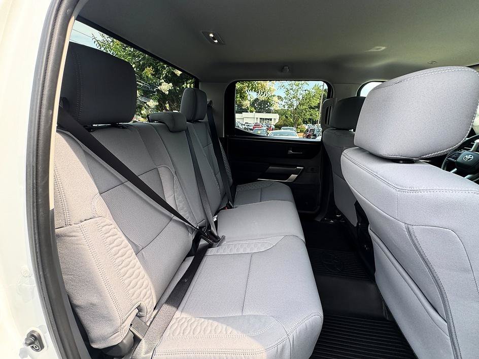 Used 2024 Ice Cap Toyota SR5 image 20