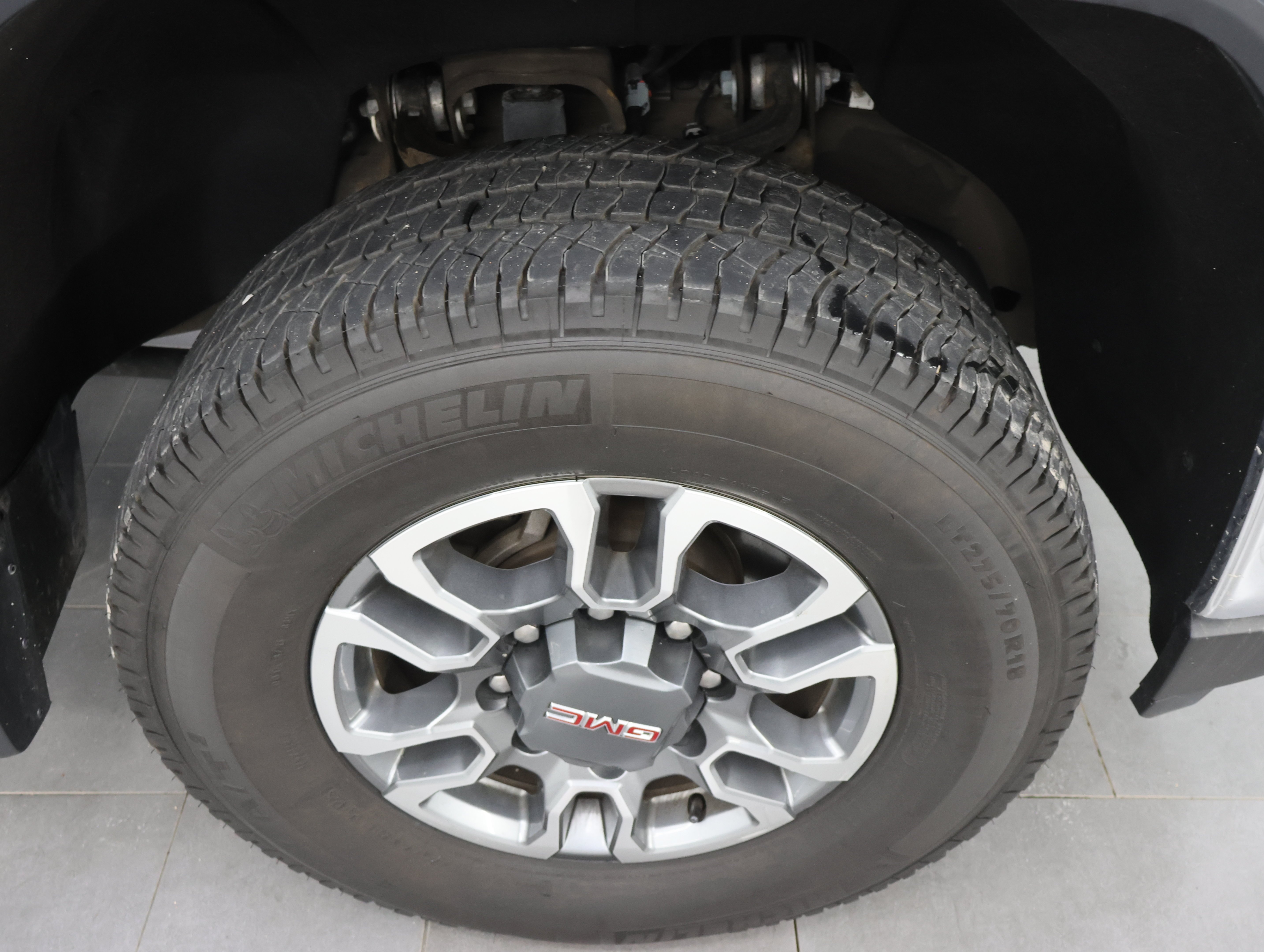 Used 2023 Pacific Blue Metallic GMC 4x4 Crew Cab SLE: CREW-SHORT-SLE-6.6L DIESEL-4WD-BACKUP CAM image 3