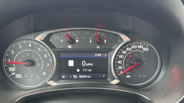 Used 2020 Summit White GMC Denali image 10
