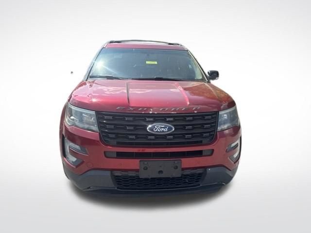 Used 2016 Red Ford Sport image 7