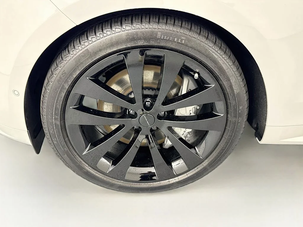 New 2026 Borasco Grey Land Rover Dynamic SE image 33