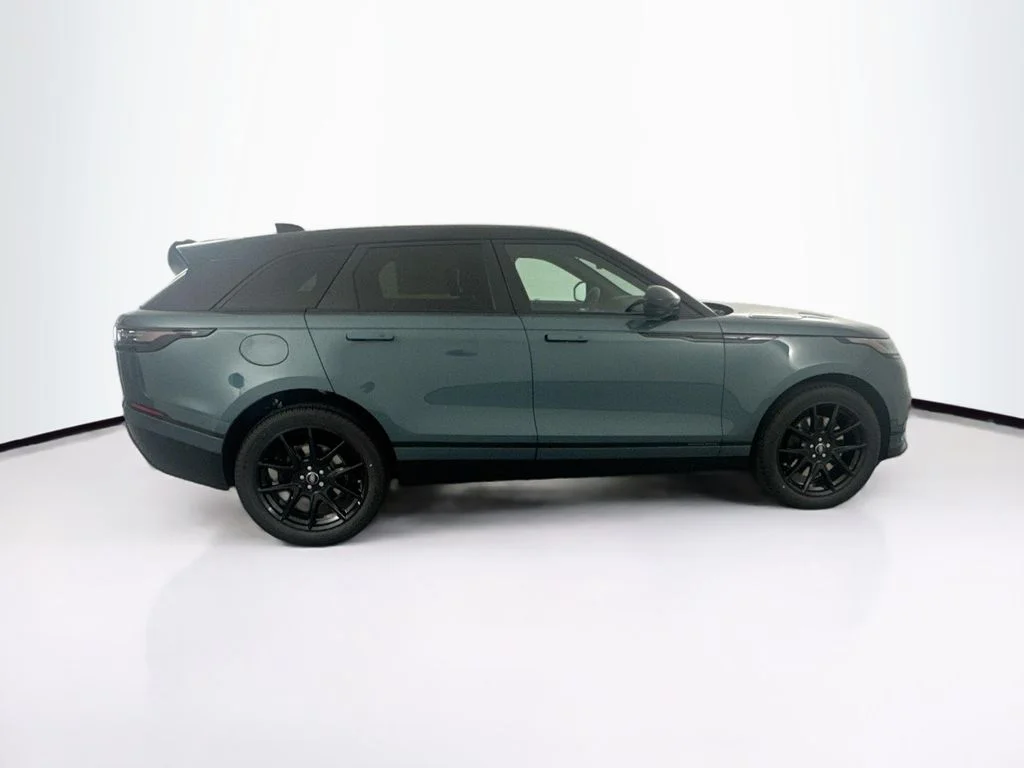 New 2026 Giola Green Land Rover Belgravia Edition image 4