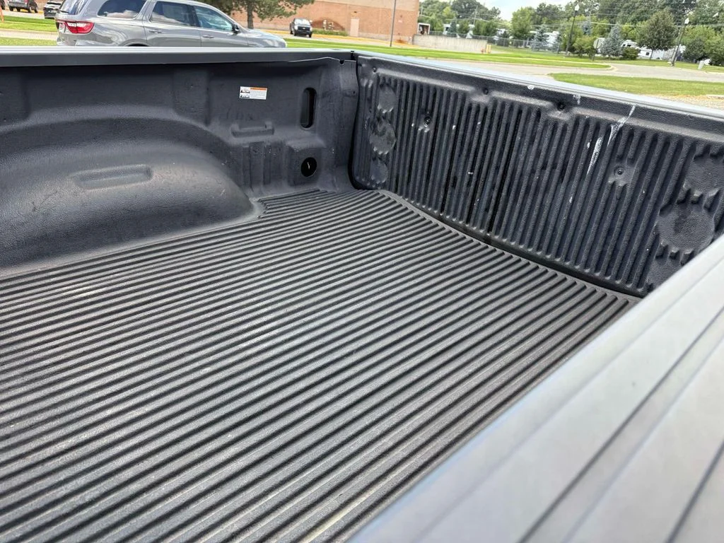 Used 2020 Black Ram Laramie image 11