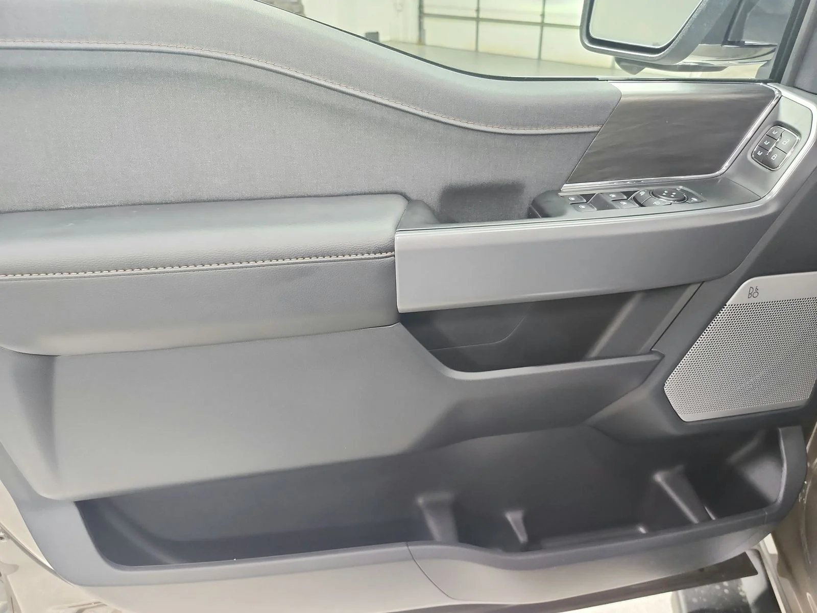 New 2026 Gray Ford Lariat image 41