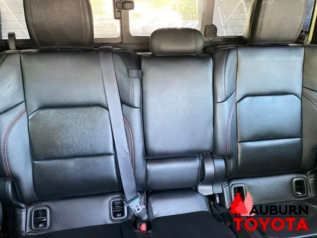 Used 2021 Silver Jeep Rubicon image 21