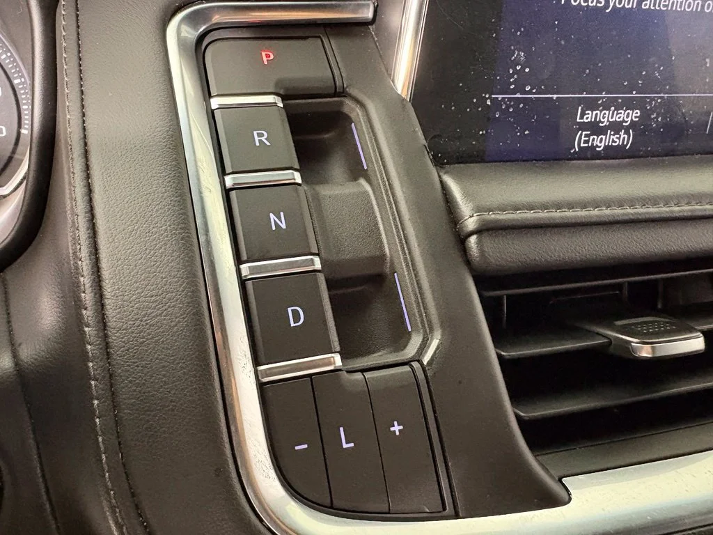 Used 2021 SUMMIT WHITE Chevrolet LS image 34